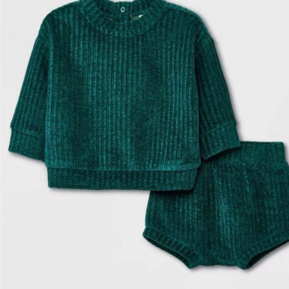 Cat & Jack Green Kids Matching Set